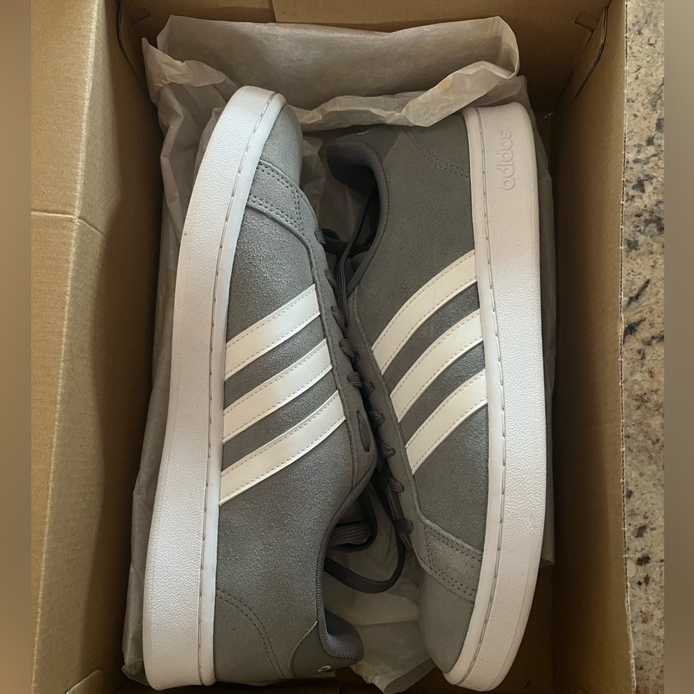 Size 10.5 - adidas Grand Court Grey BRAND NEW